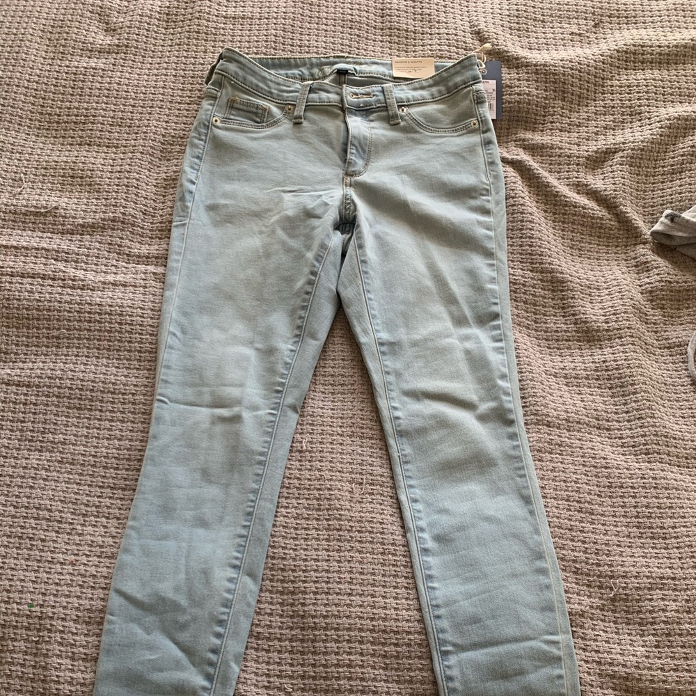 Mid rise jeggings